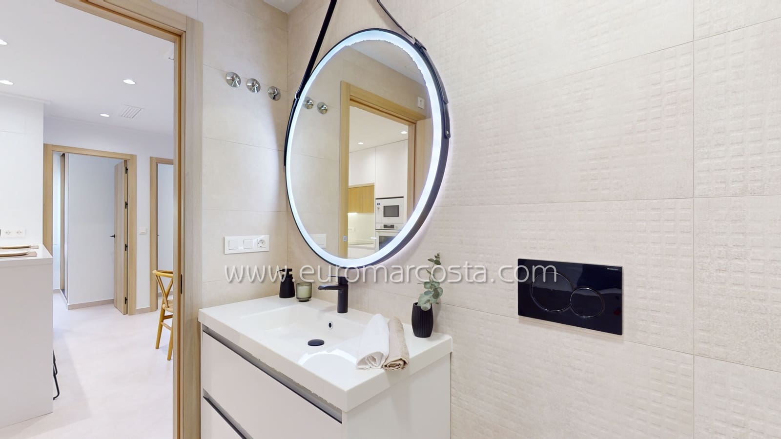 Apartamento de 3 habitaciones en Guardamar del Segura en venta con piscina garaje - 269.900 € (Ref: 9161556)