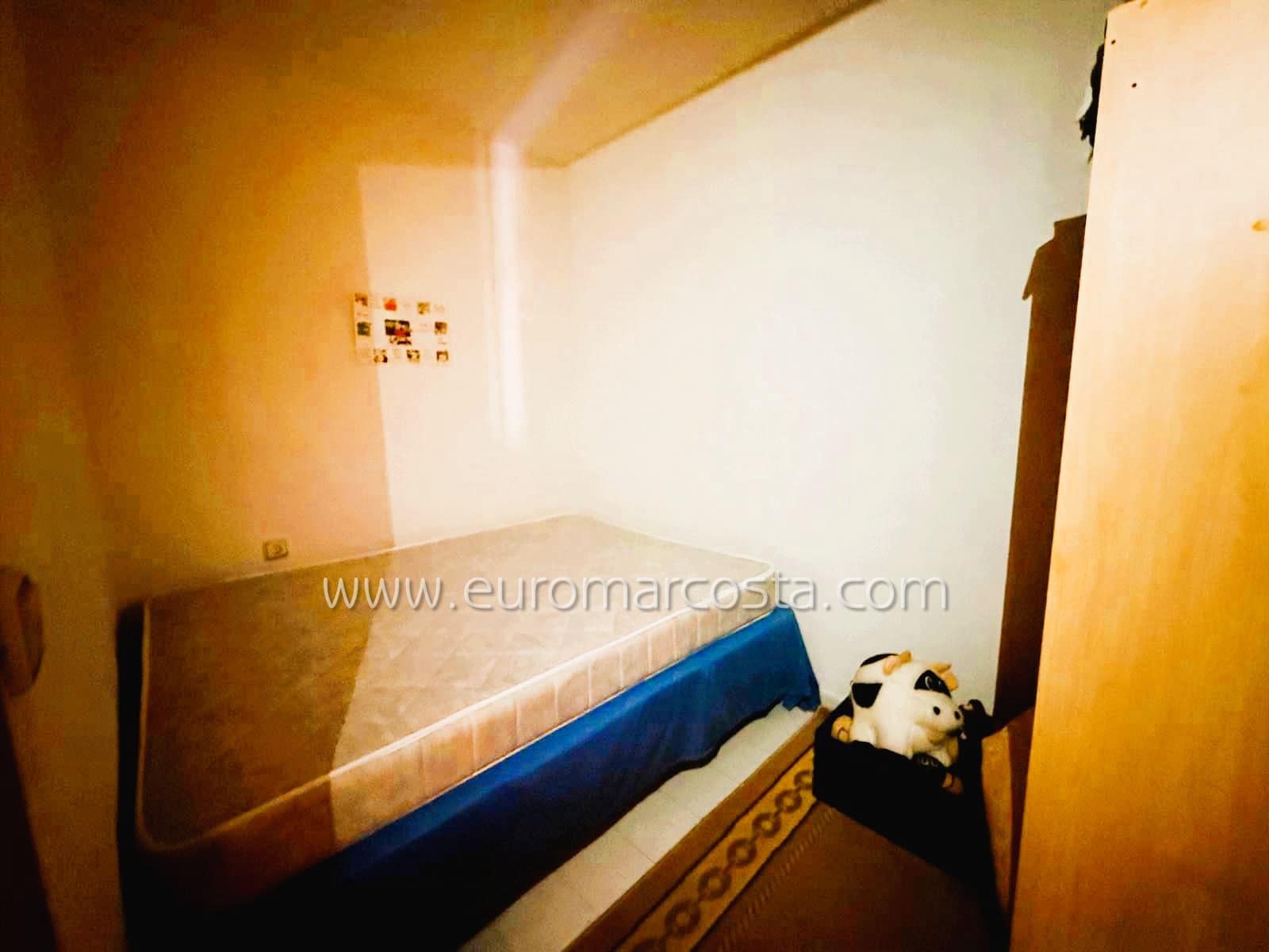 1 sovrum Lägenhet till salu i Guardamar del Segura - 105 000 € (Ref: 9172312)