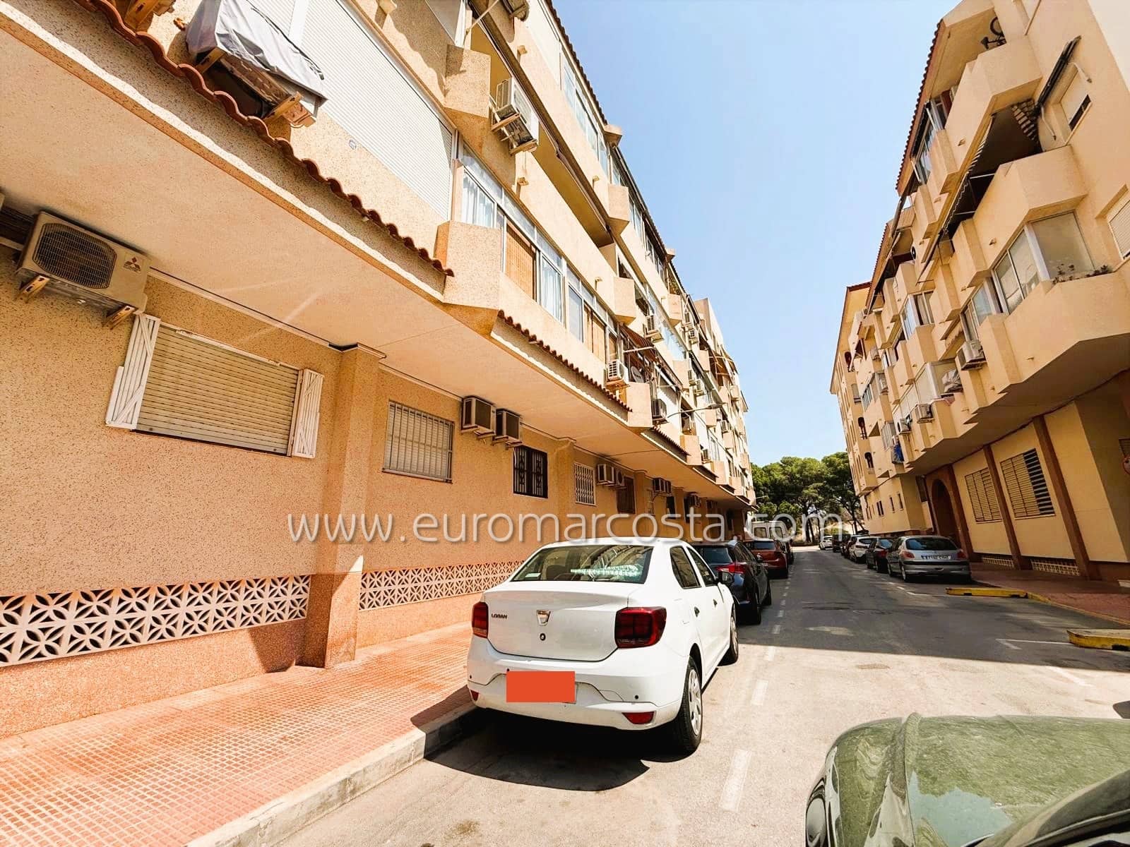 1 sovrum Lägenhet till salu i Guardamar del Segura - 105 000 € (Ref: 9172312)