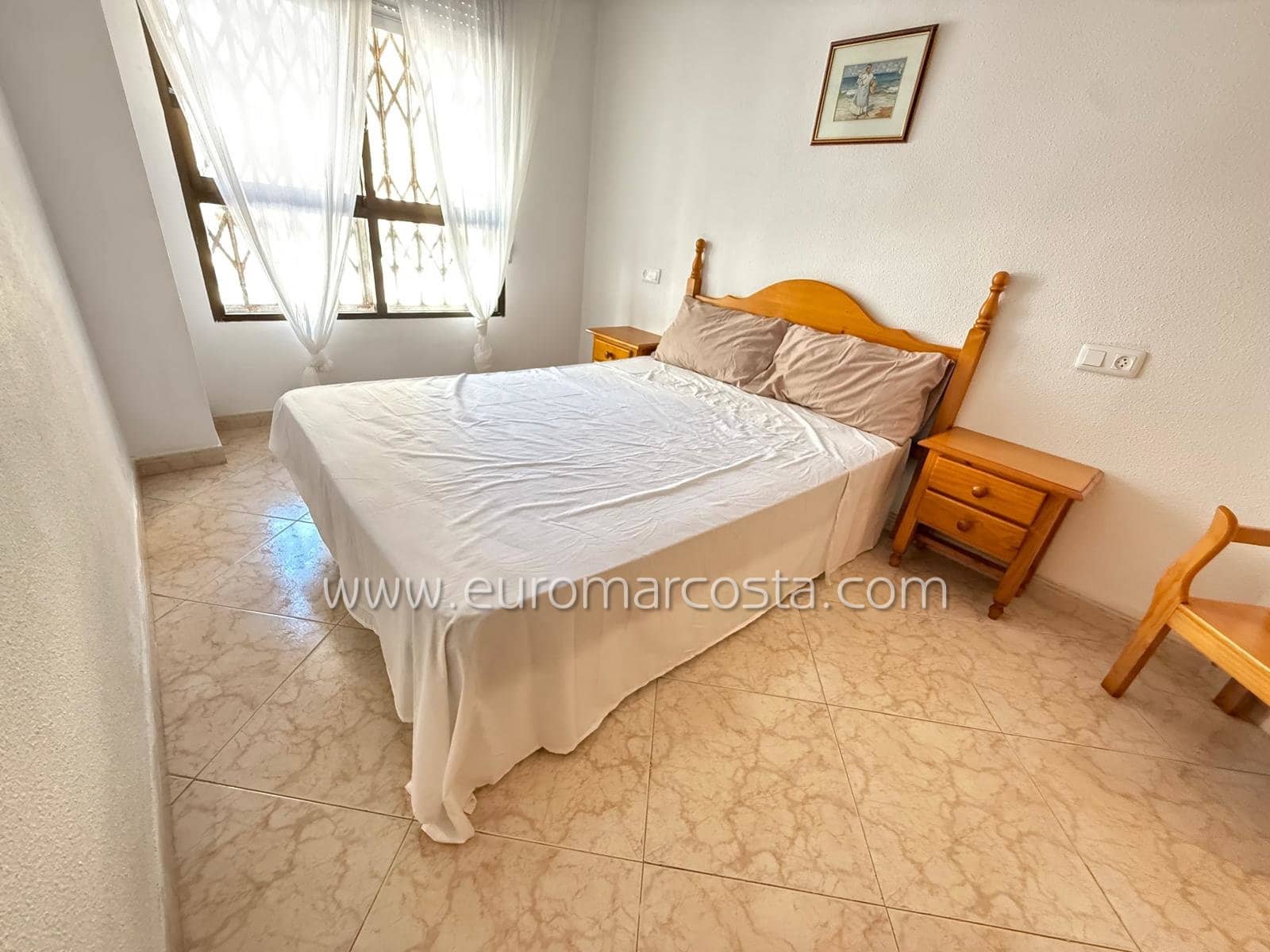 2 bedroom Apartment for sale in Guardamar del Segura - € 162,900 (Ref: 9193365)