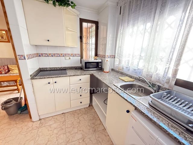 2 soveværelse Lejlighed til salg i Zona Pueblo, Guardamar del Segura - € 162.900 (Ref: 9193365)