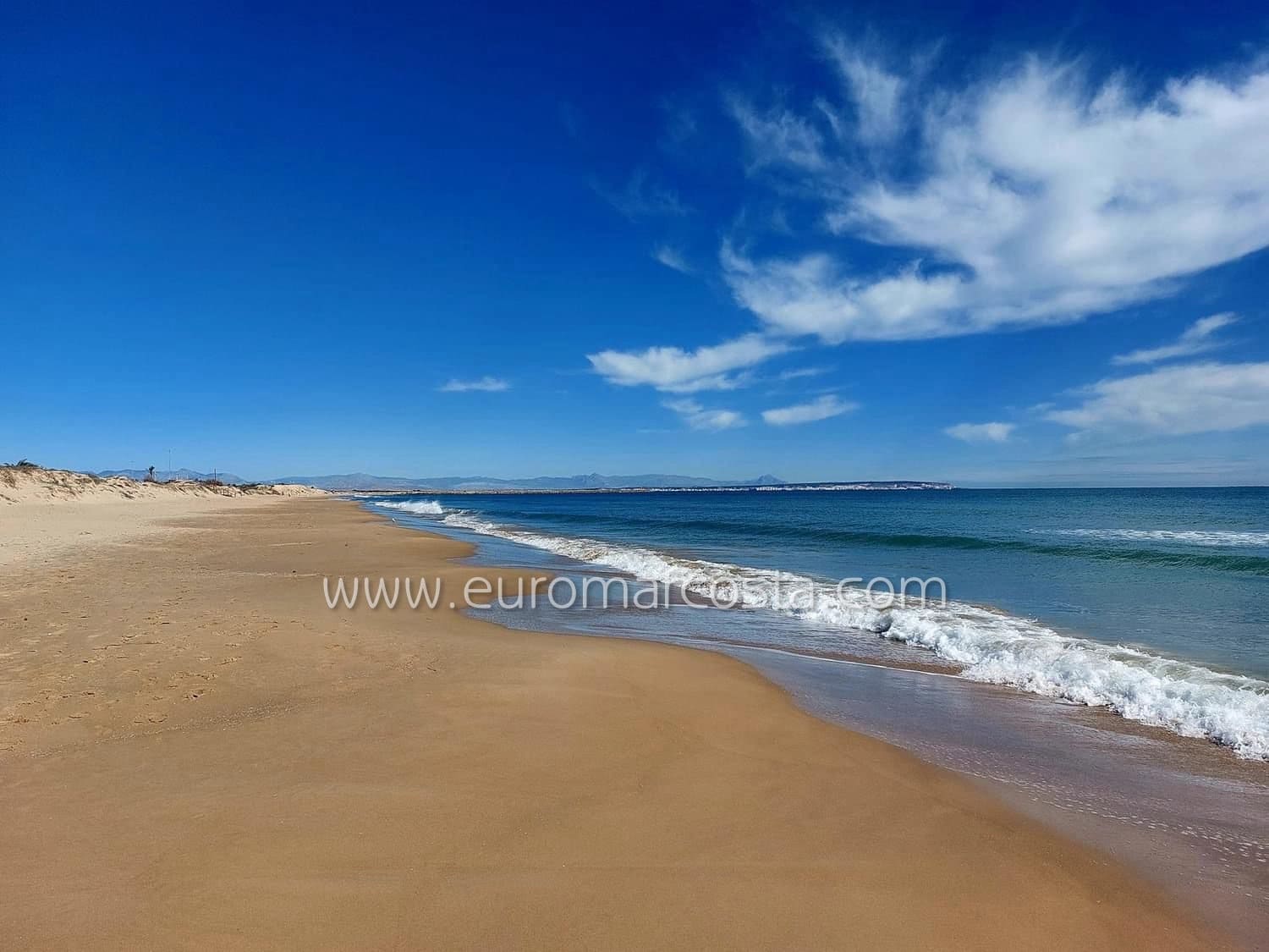 2 bedroom Apartment for sale in Guardamar del Segura - € 162,900 (Ref: 9193365)