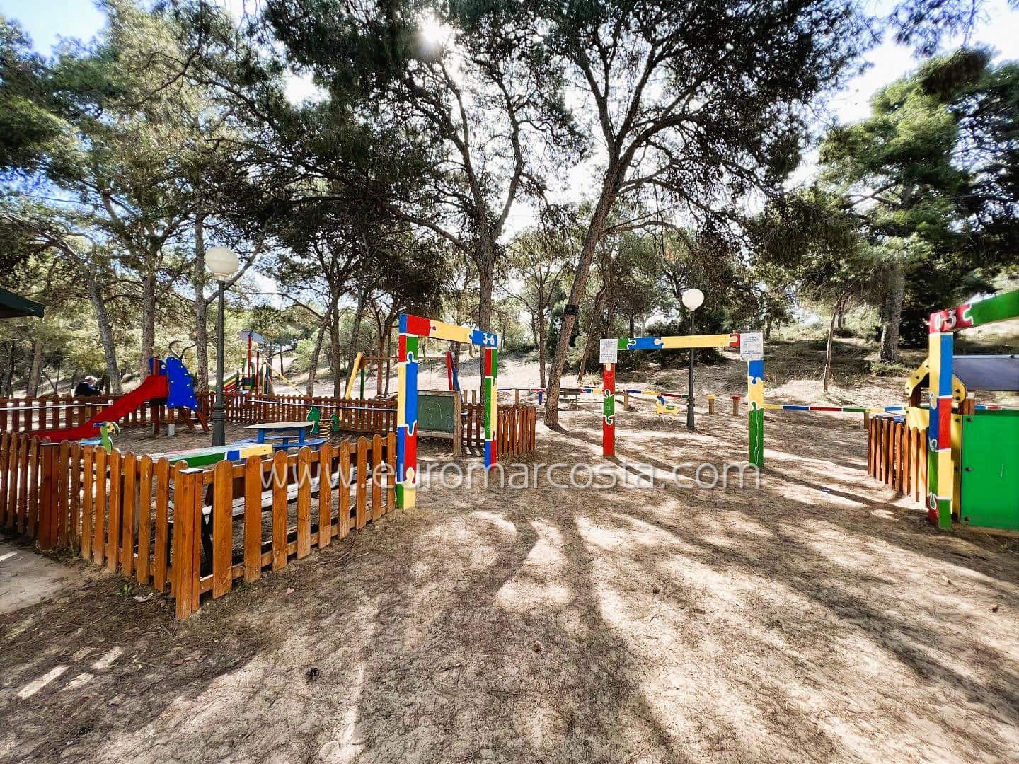 2 bedroom Apartment for sale in Guardamar del Segura - € 162,900 (Ref: 9193365)