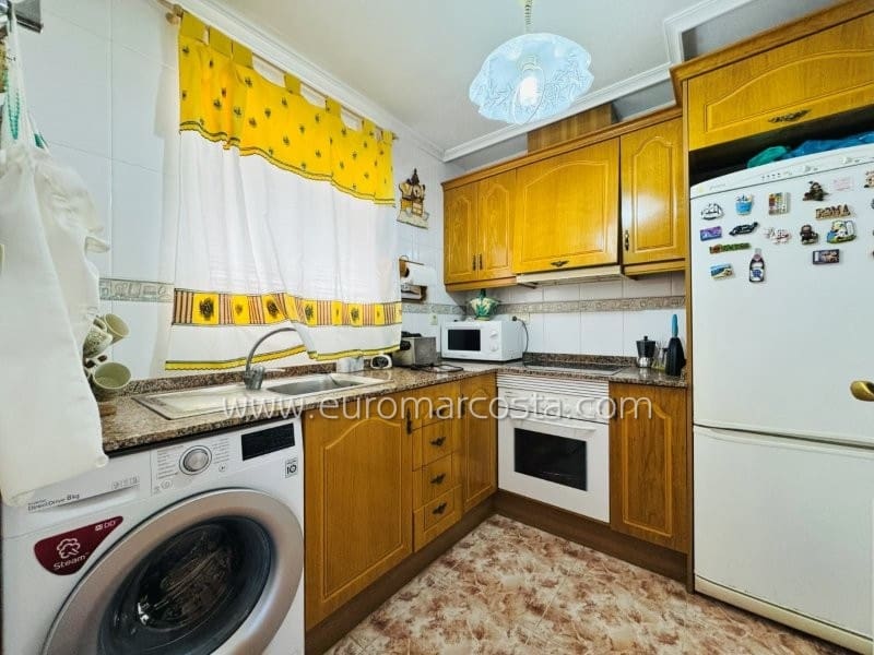 2 soveværelse Penthouse til salg i La Mata med garage - € 189.000 (Ref: 9237744)