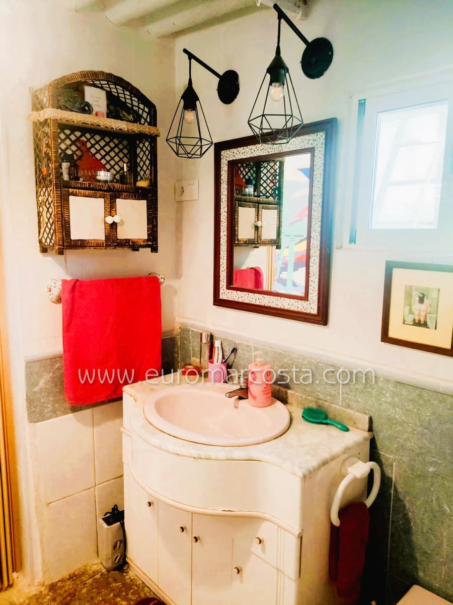 1 makuuhuone Maalaistalo myytävänä paikassa Daimes mukana uima-altaan 
autotalli - 199 500 € (Ref: 9247886)