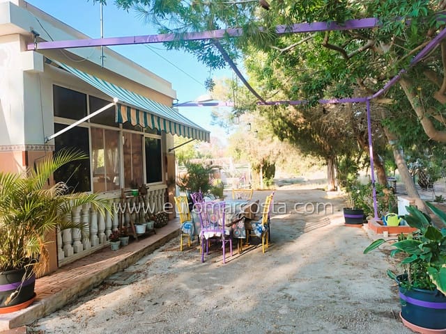 1 makuuhuone Maalaistalo myytävänä paikassa Daimes, Elche / Elx mukana uima-altaan 
autotalli - 199 500 € (Ref: 9247886)