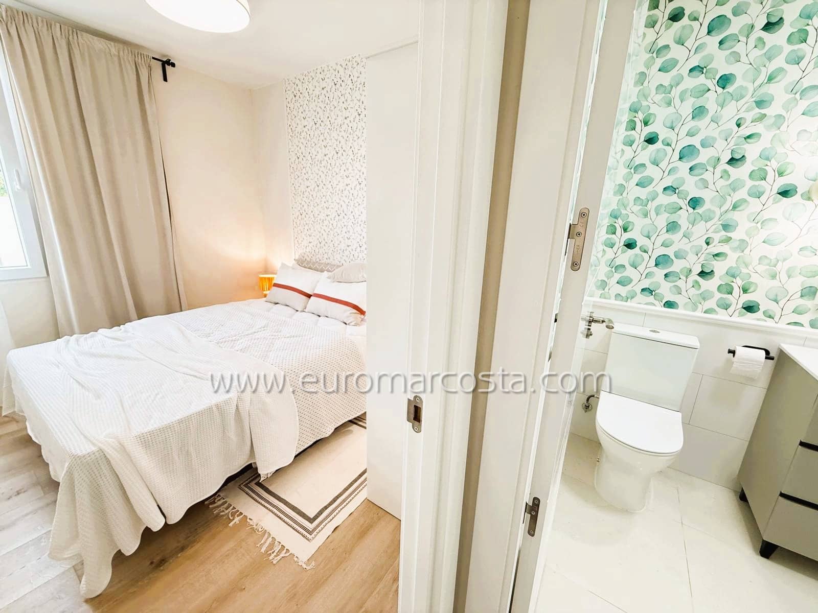 2 slaapkamer Rijtjeshuis te koop in Torrevieja - € 134.900 (Ref: 9278709)