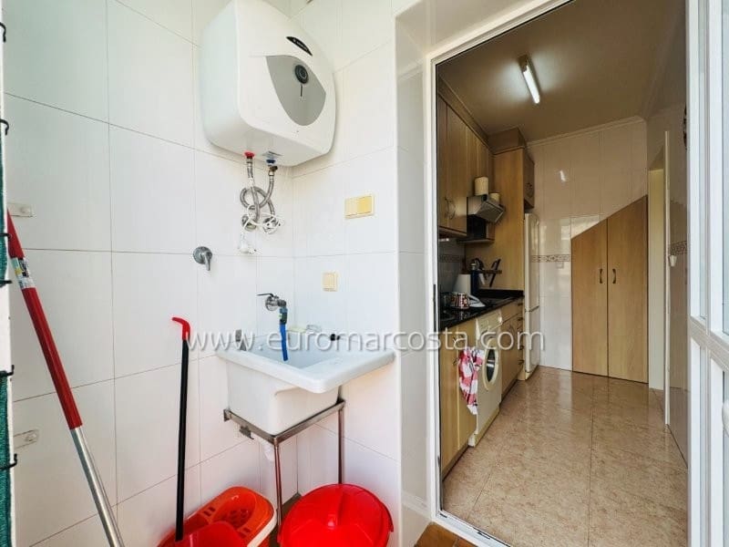 3 sovrum Radhus till salu i Torrevieja med pool - 189 000 € (Ref: 9306764)