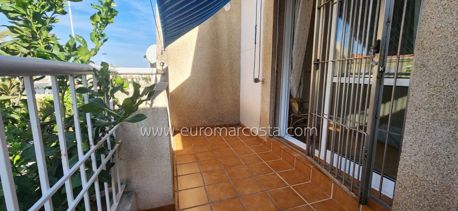 3 sovrum Radhus till salu i Torrevieja med pool - 189 000 € (Ref: 9306764)