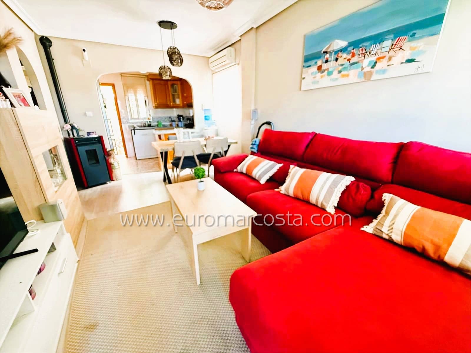 2 soveværelse Rækkehus til salg i Guardamar del Segura med swimmingpool garage - € 170.000 (Ref: 9309029)