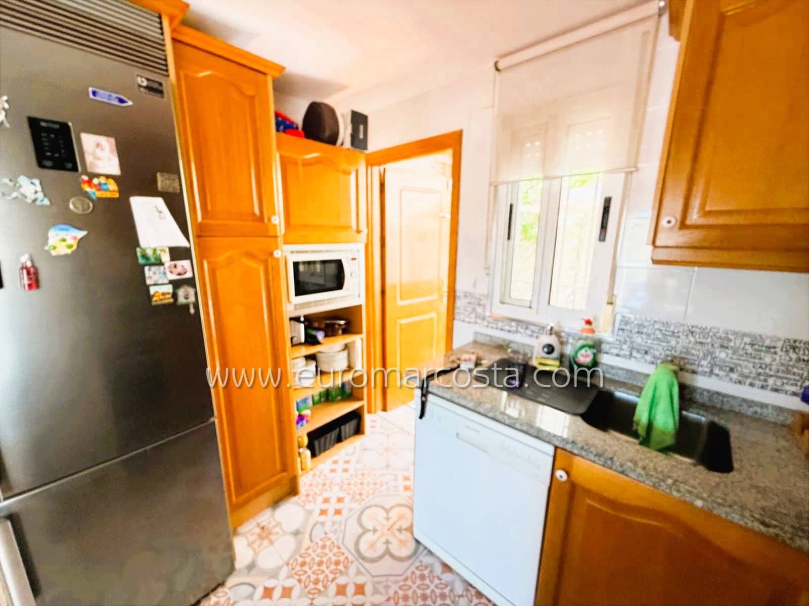 2 soveværelse Rækkehus til salg i Guardamar del Segura med swimmingpool garage - € 170.000 (Ref: 9309029)