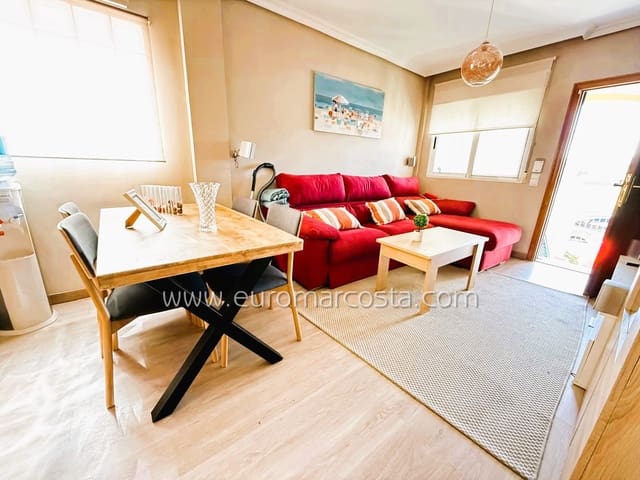 2 Zimmer Reihenhaus zu verkaufen in Guardamar del Segura mit Pool Garage - 170.000 € (Ref: 9309029)