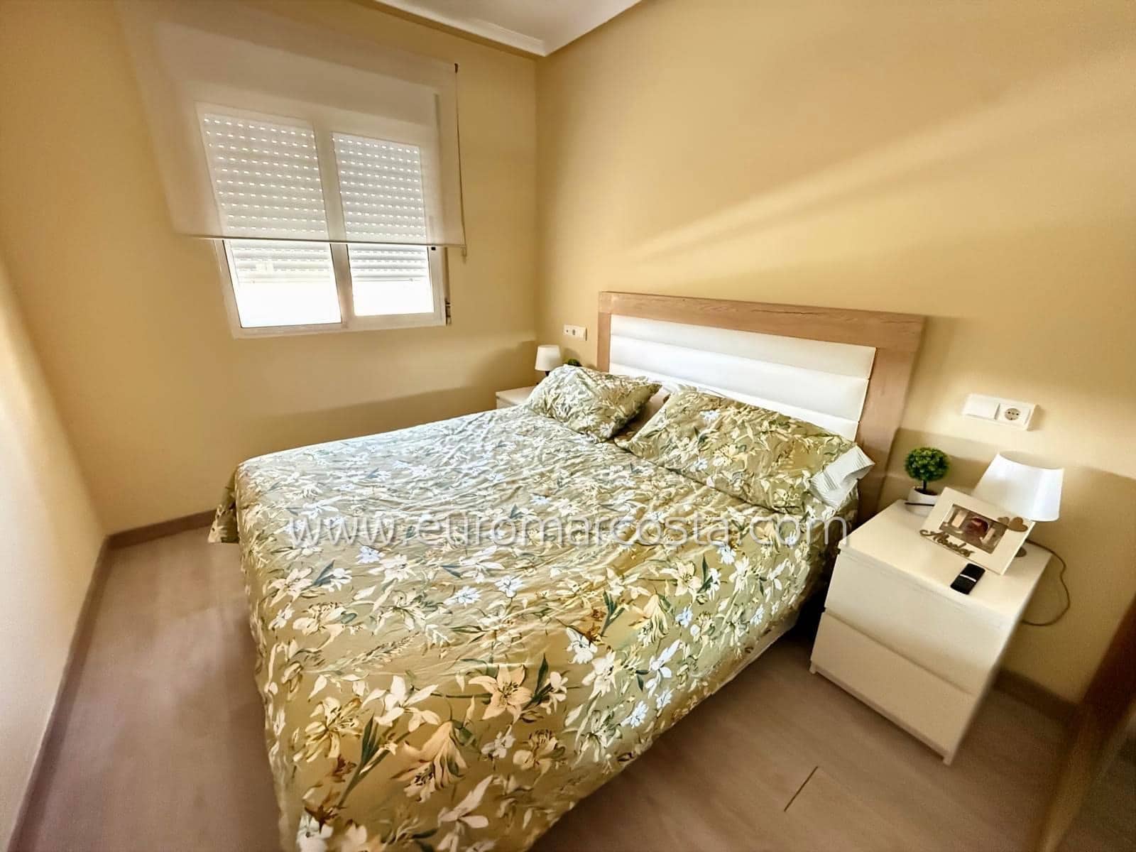 2 soveværelse Rækkehus til salg i Guardamar del Segura med swimmingpool garage - € 170.000 (Ref: 9309029)