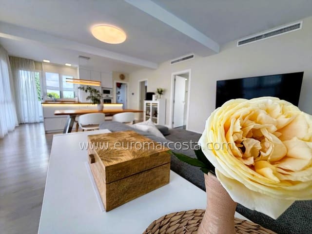 3 soveværelse Villa til salg i Orihuela med swimmingpool garage - € 449.000 (Ref: 9325462)