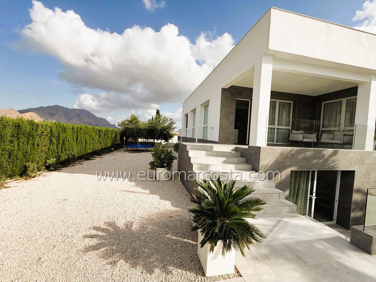 3 bedroom Villa for sale in Orihuela with pool garage - € 449,000 (Ref: 9325462)