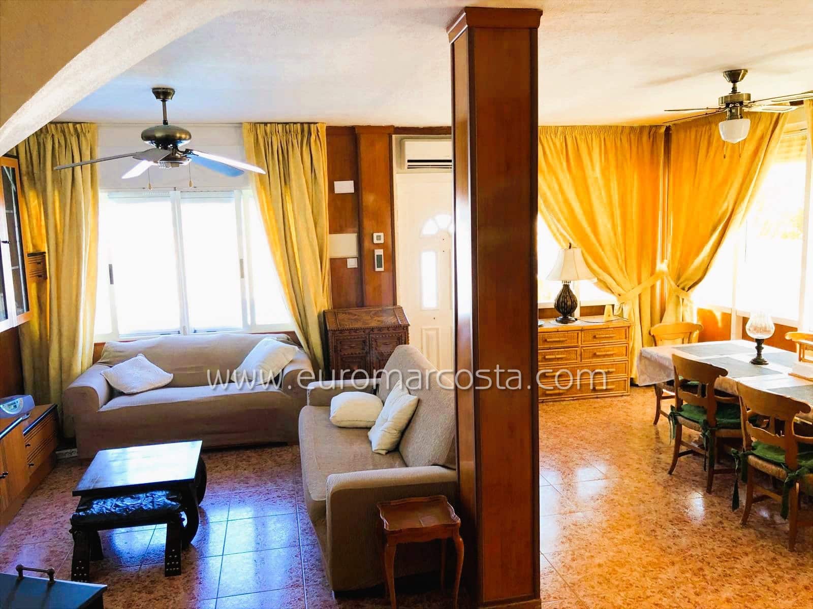 3 sovrum Villa till salu i Torrevieja med pool - 269 000 € (Ref: 9335604)