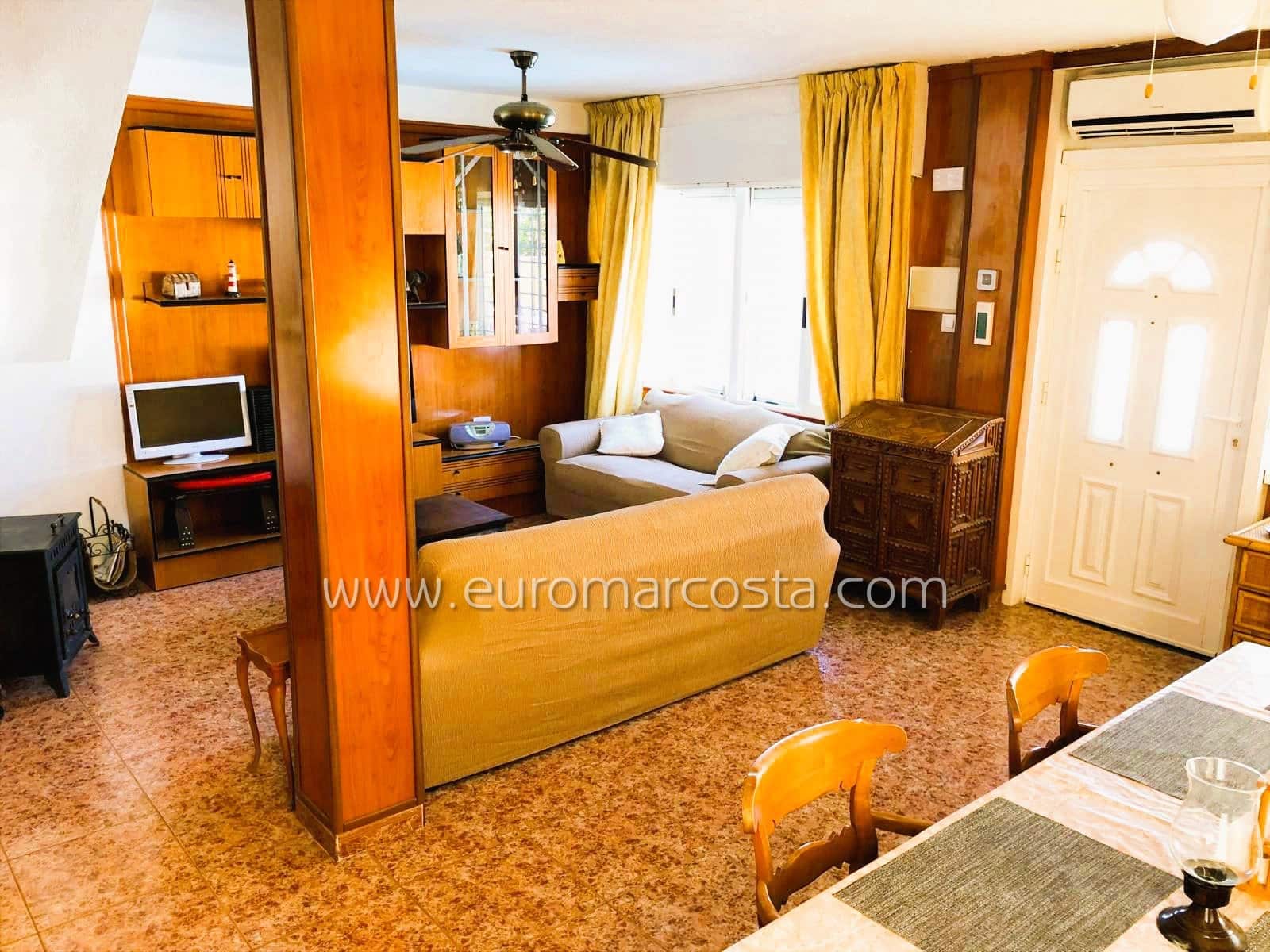 3 sovrum Villa till salu i Torrevieja med pool - 269 000 € (Ref: 9335604)