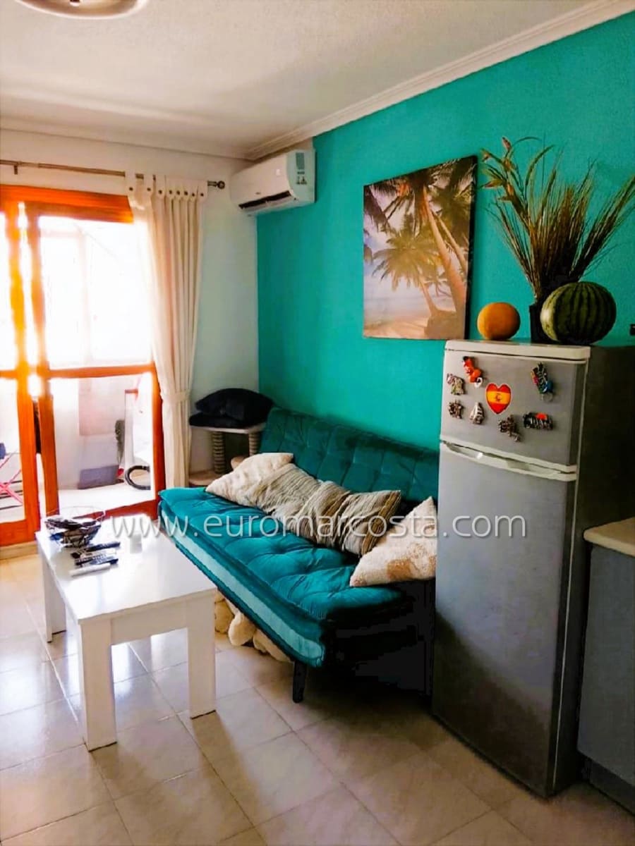 Studio à vendre à La Mata avec piscine - 97 600 € (Ref: 9343606)