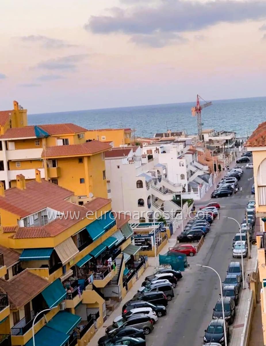 Studio à vendre à La Mata avec piscine - 97 600 € (Ref: 9343606)