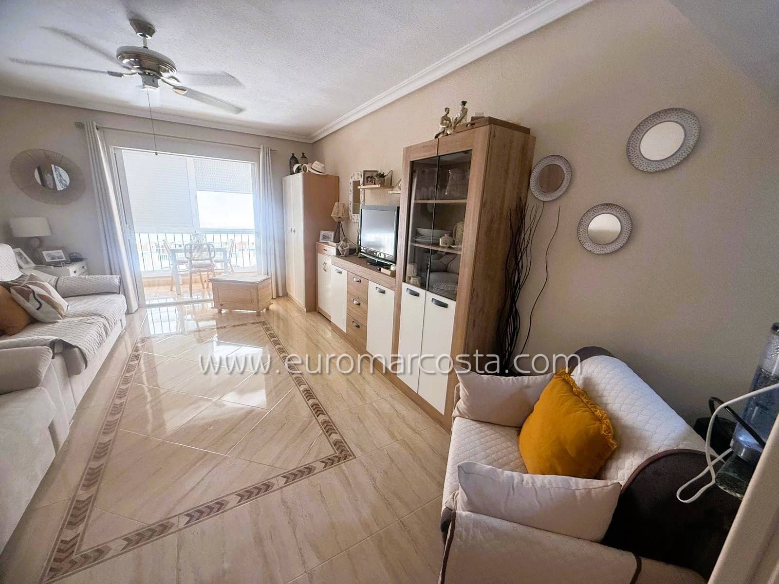 Studio til salg i La Mata med swimmingpool - € 139.500 (Ref: 9344074)