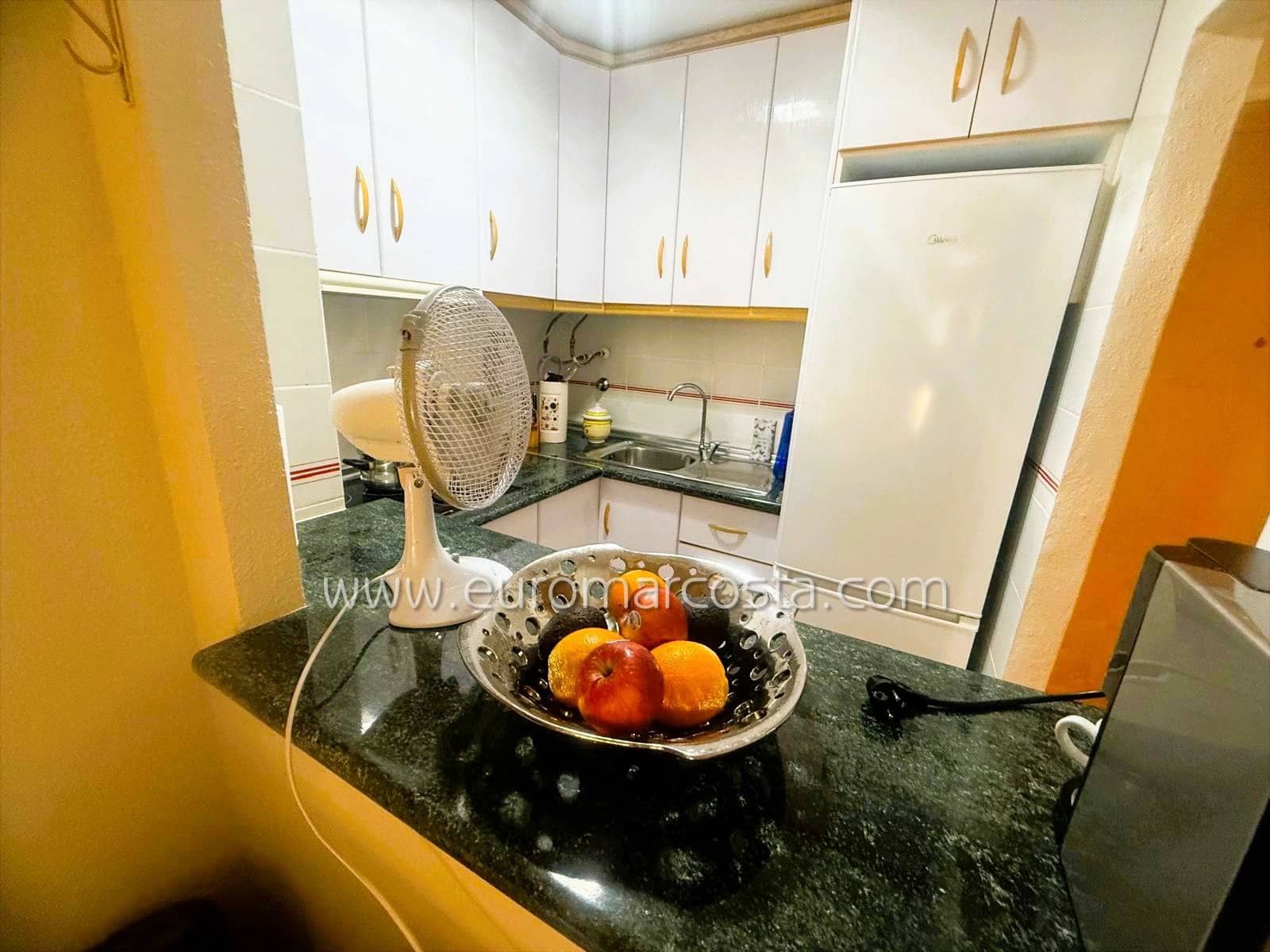 Studio til salg i La Mata med swimmingpool - € 139.500 (Ref: 9344074)