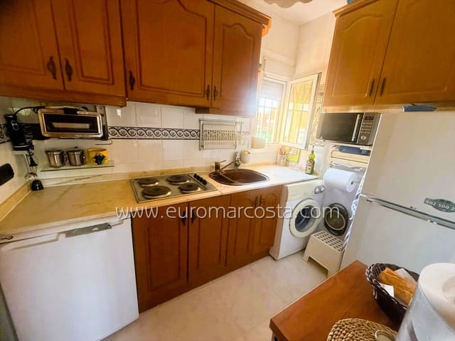 1 bedroom Apartment for sale in La Mata, Torrevieja with pool - € 149,500 (Ref: 9348444)