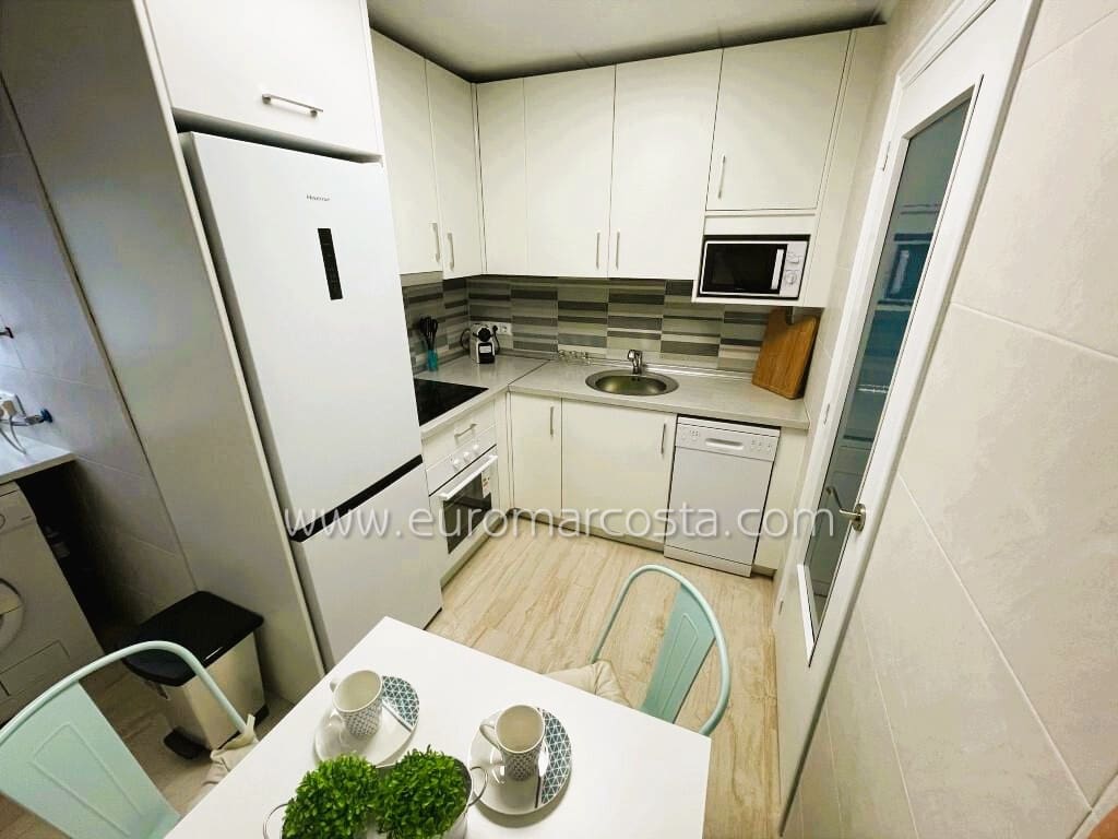 2 quarto Apartamento para venda em Torrevieja - 189 000 € (Ref: 9363007)