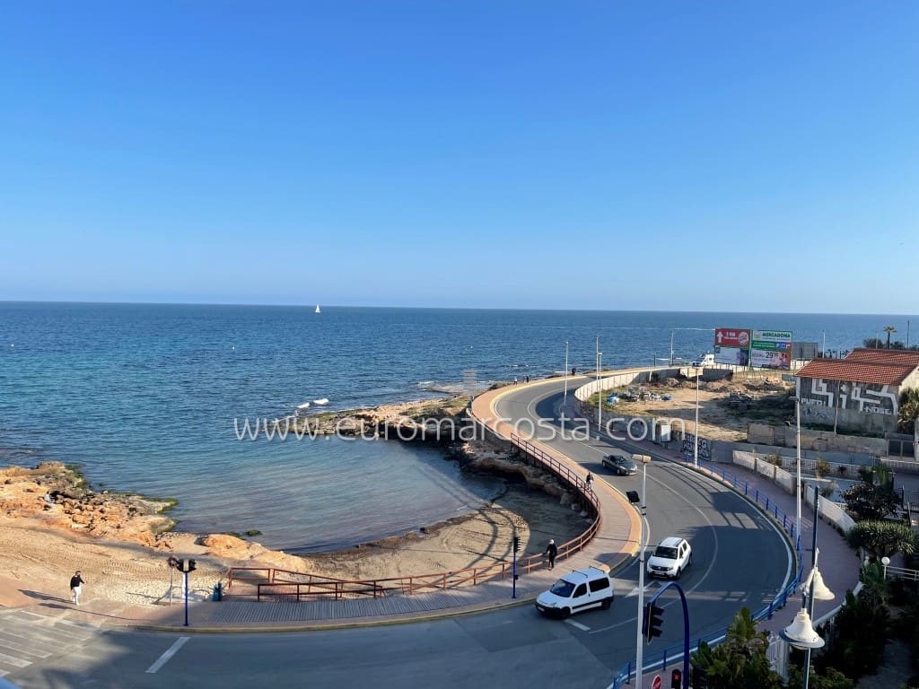 2 quarto Apartamento para venda em Torrevieja - 189 000 € (Ref: 9363007)