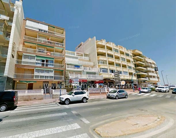 2 quarto Apartamento para venda em Torrevieja - 189 000 € (Ref: 9363007)