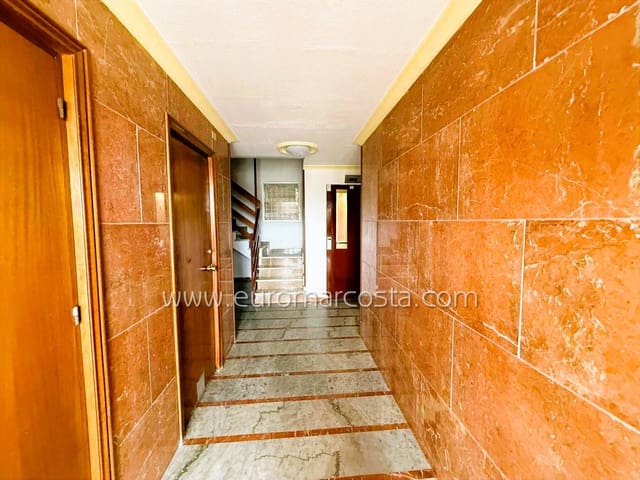 2 quarto Apartamento para venda em Torrevieja - 189 000 € (Ref: 9363007)