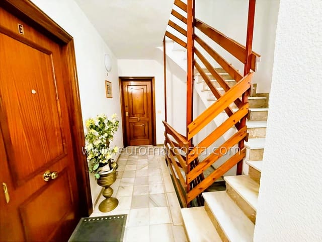 2 quarto Apartamento para venda em Torrevieja - 189 000 € (Ref: 9363007)