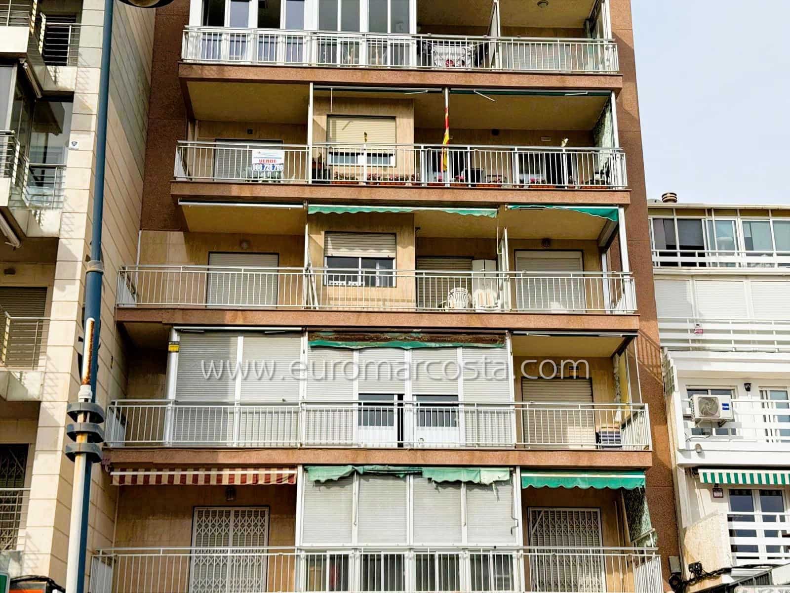 2 quarto Apartamento para venda em Torrevieja - 189 000 € (Ref: 9363007)