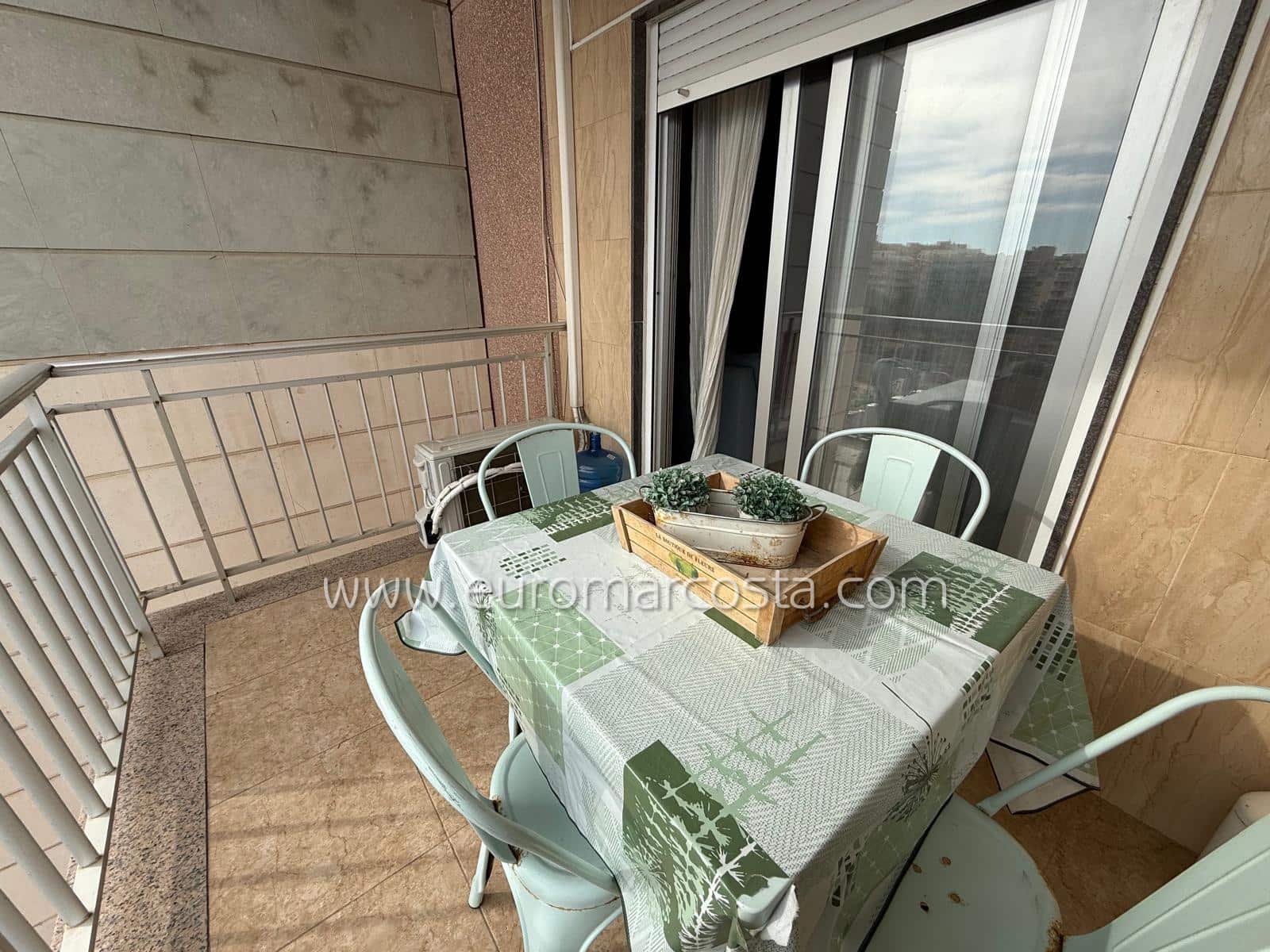 2 quarto Apartamento para venda em Torrevieja - 189 000 € (Ref: 9363007)