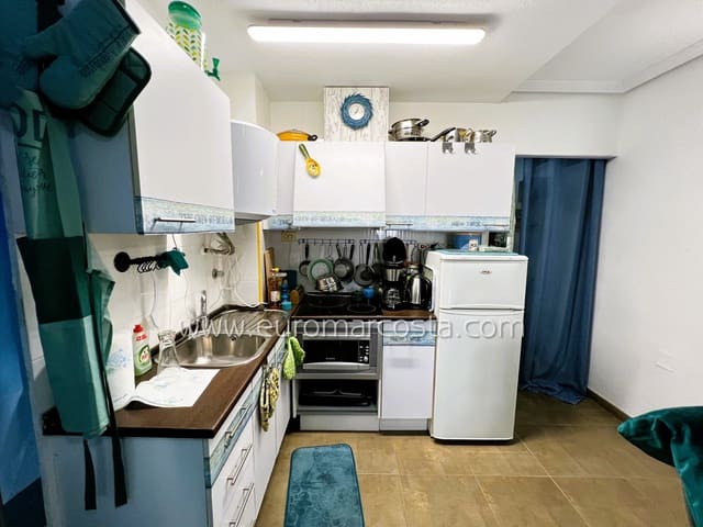 Yksiö myytävänä paikassa La Mata, Torrevieja mukana uima-altaan - 97 000 € (Ref: 9379449)