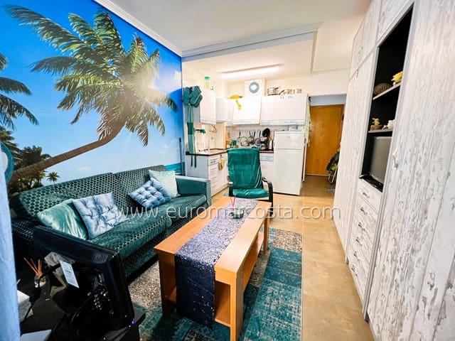 Yksiö myytävänä paikassa La Mata, Torrevieja mukana uima-altaan - 97 000 € (Ref: 9379449)