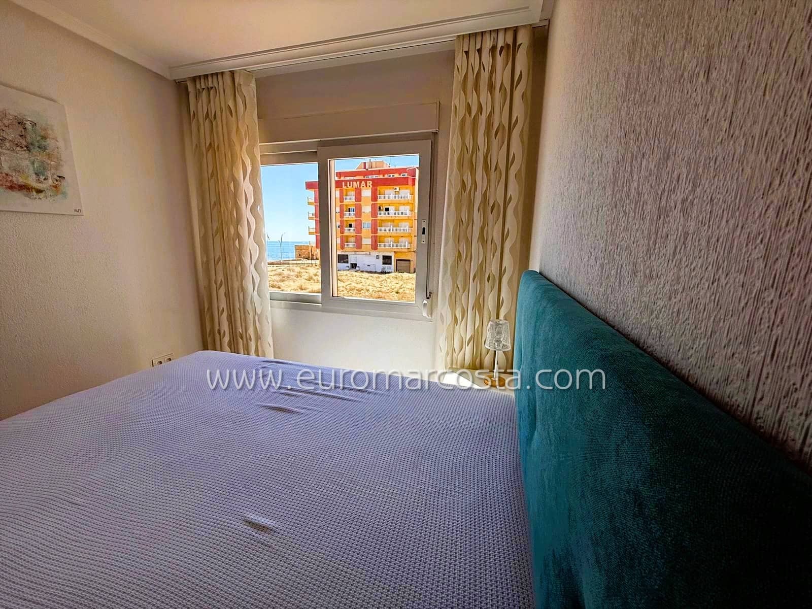 2 makuuhuone Huoneisto myytävänä paikassa La Mata - 259 000 € (Ref: 9383548)