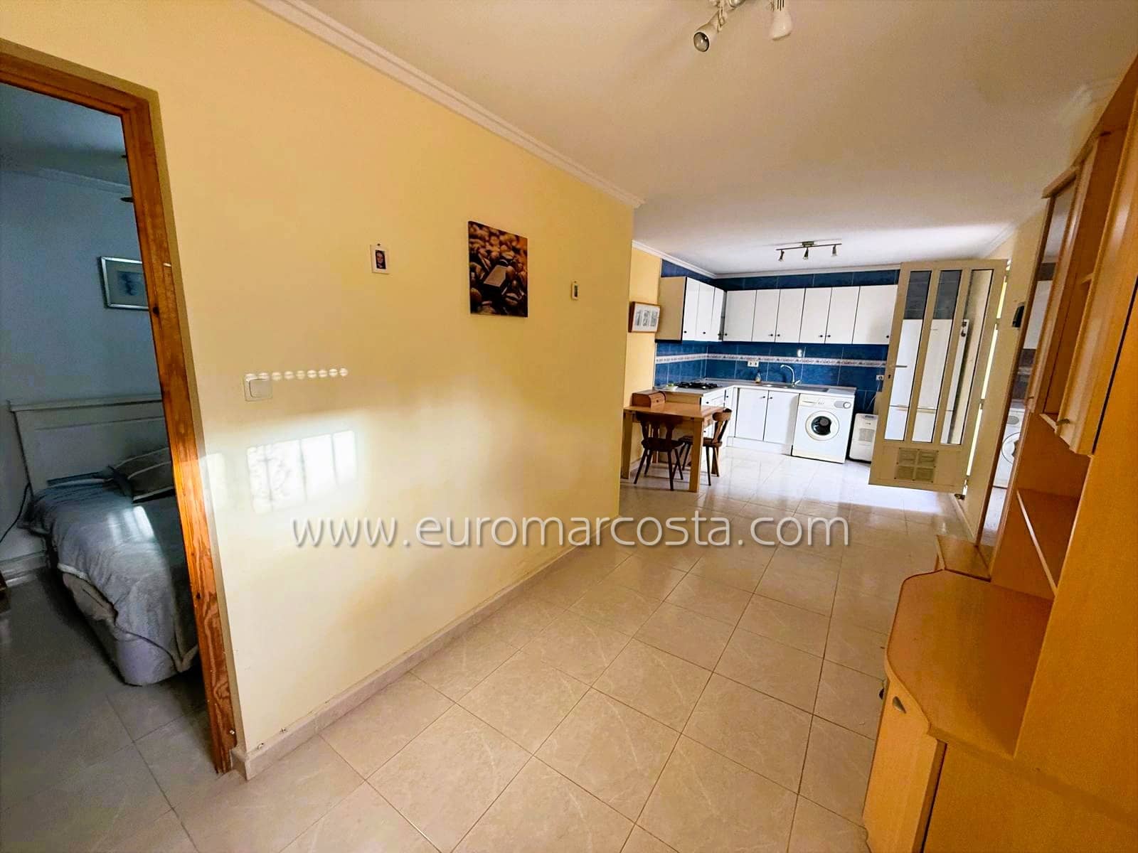 4 slaapkamer Rijtjeshuis te koop in San Fulgencio met zwembad - € 230.000 (Ref: 9388464)