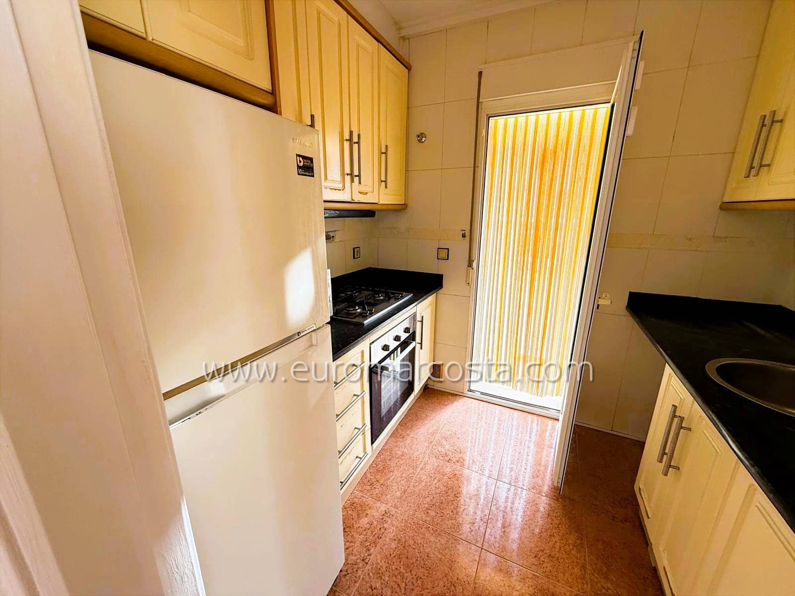 4 slaapkamer Rijtjeshuis te koop in San Fulgencio met zwembad - € 230.000 (Ref: 9388464)