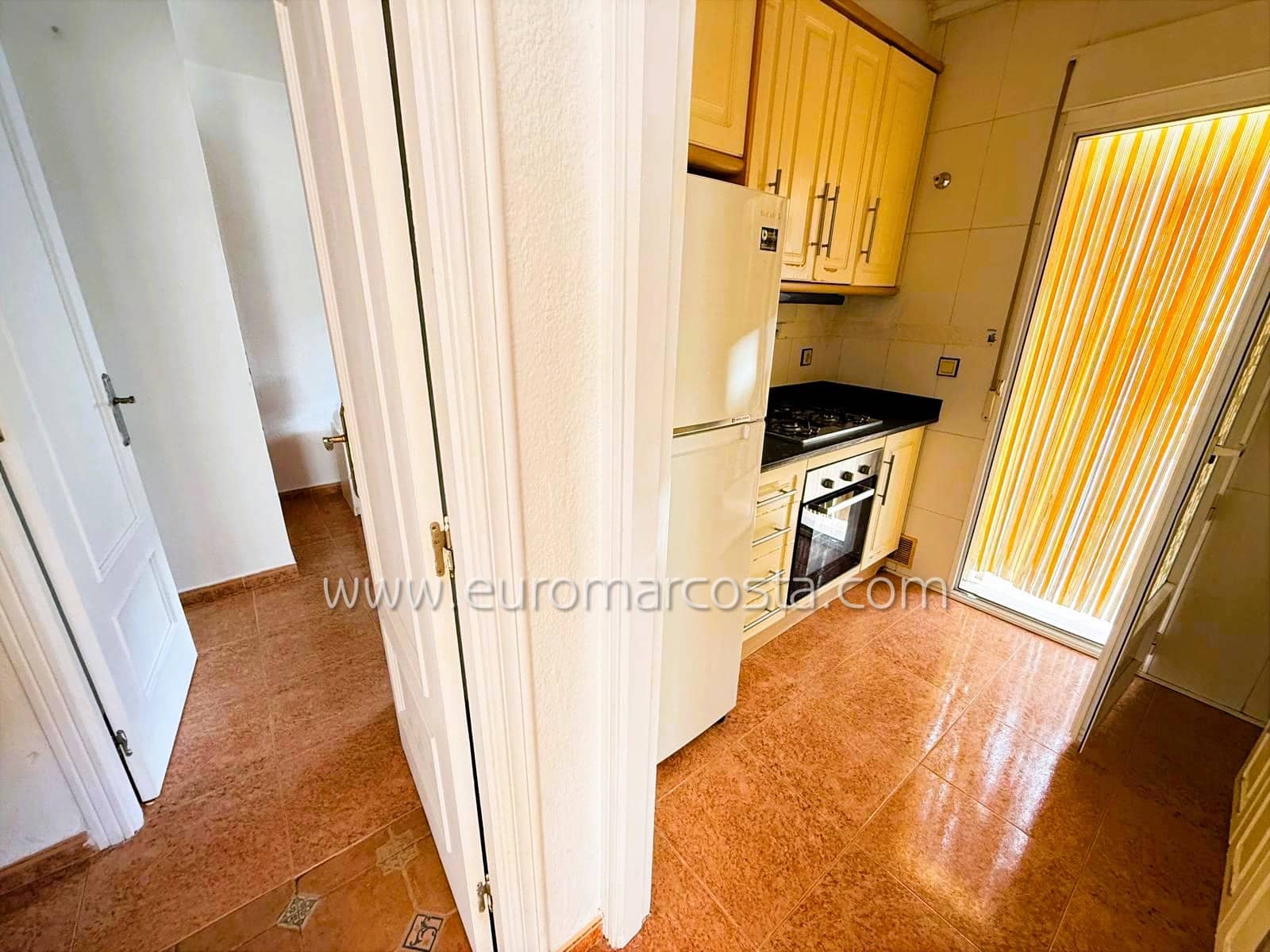 4 slaapkamer Rijtjeshuis te koop in San Fulgencio met zwembad - € 230.000 (Ref: 9388464)