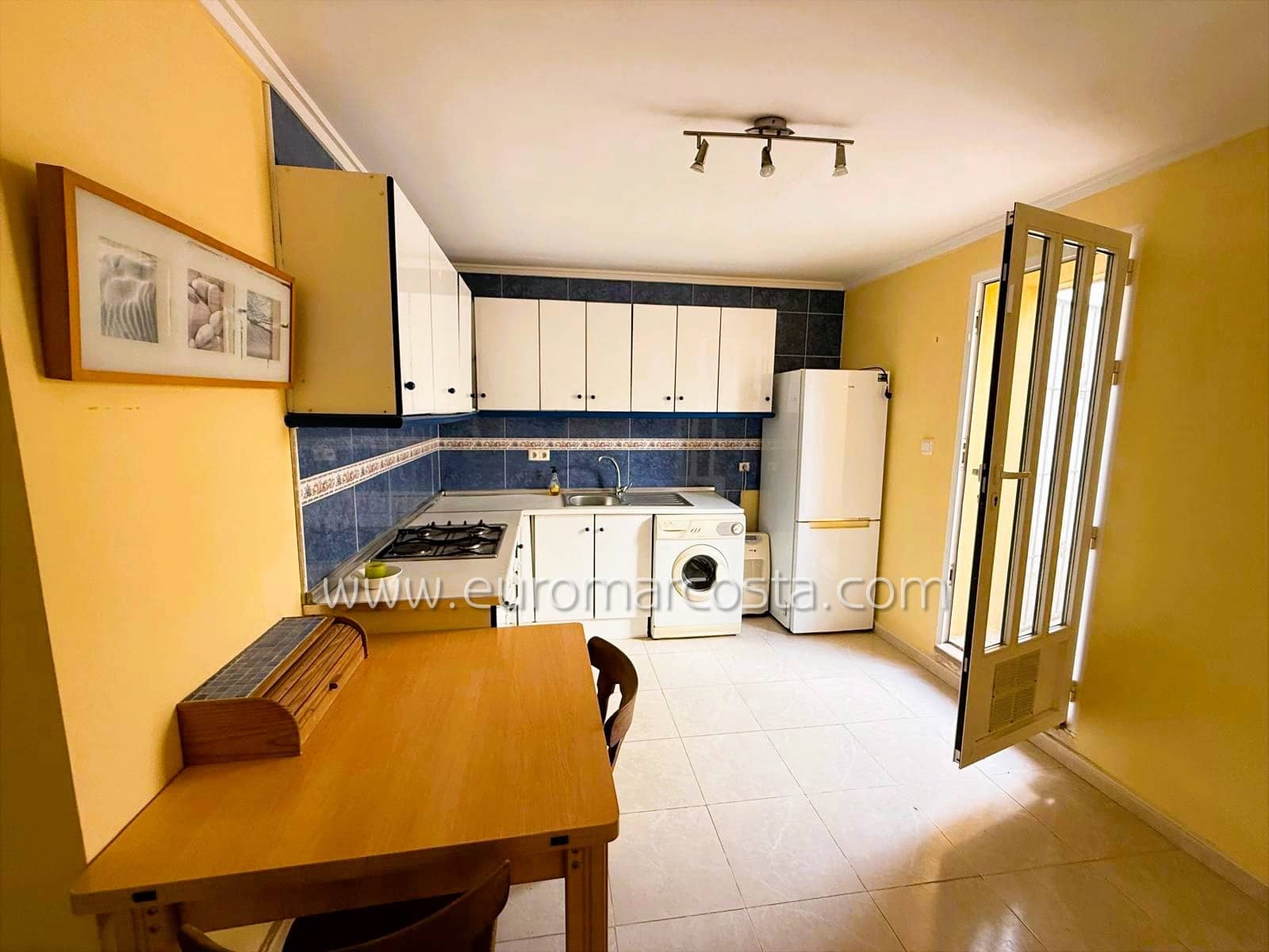 4 slaapkamer Rijtjeshuis te koop in San Fulgencio met zwembad - € 230.000 (Ref: 9388464)