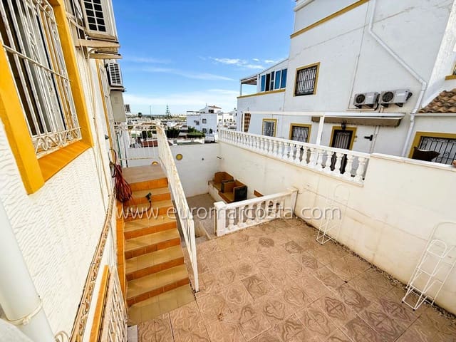 4 slaapkamer Rijtjeshuis te koop in San Fulgencio met zwembad - € 230.000 (Ref: 9388464)