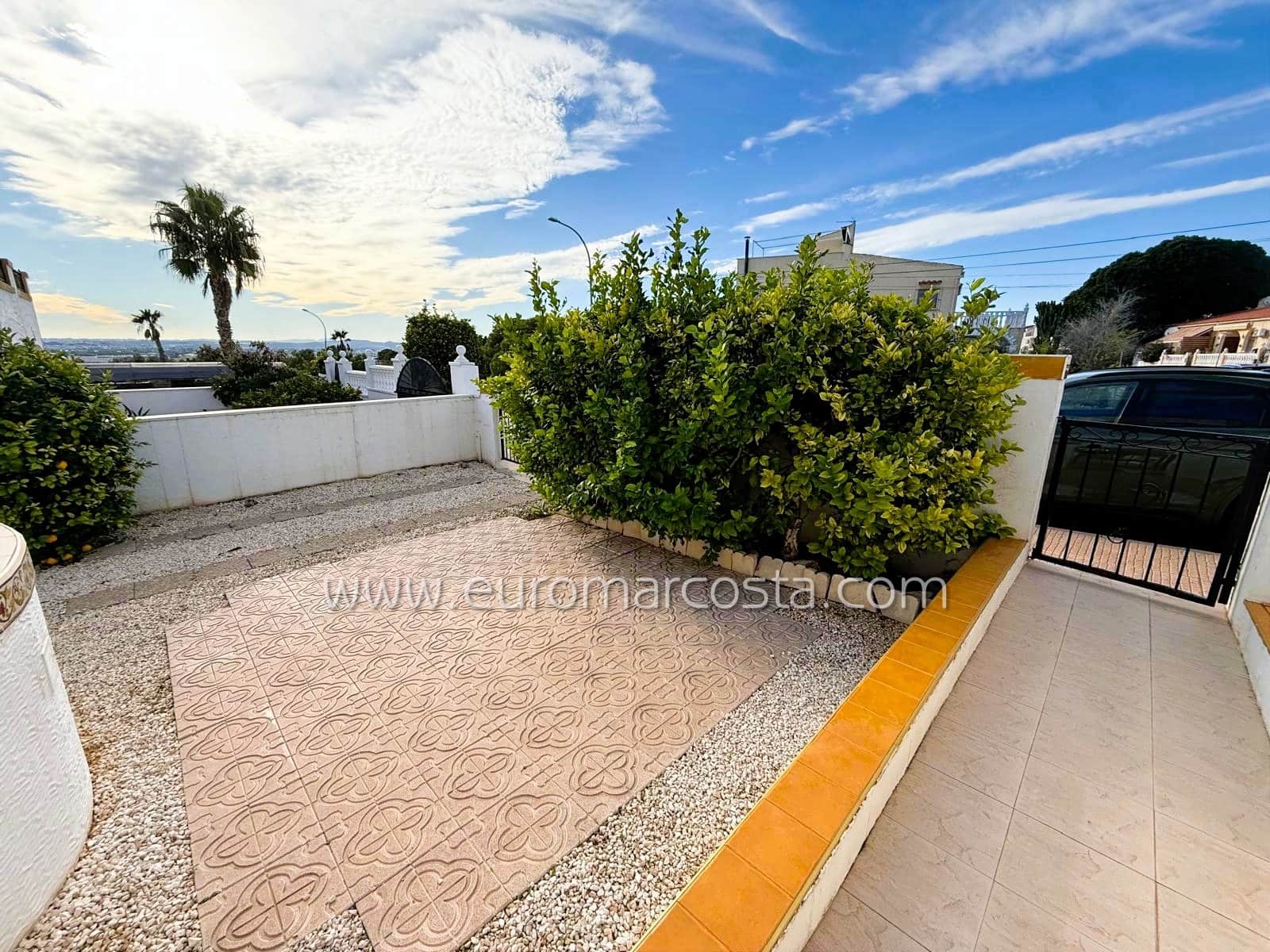 4 slaapkamer Rijtjeshuis te koop in San Fulgencio met zwembad - € 230.000 (Ref: 9388464)