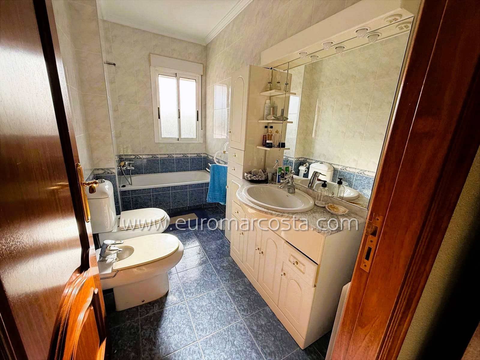 7 soverom Villa til salgs i Santa Pola med svømmebasseng garasje - € 1 480 000 (Ref: 9394260)