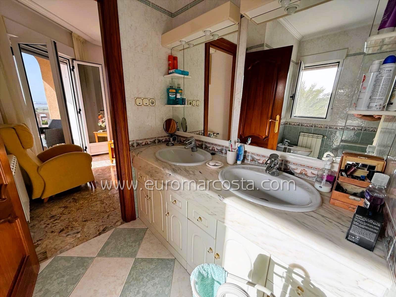 7 soverom Villa til salgs i Santa Pola med svømmebasseng garasje - € 1 480 000 (Ref: 9394260)