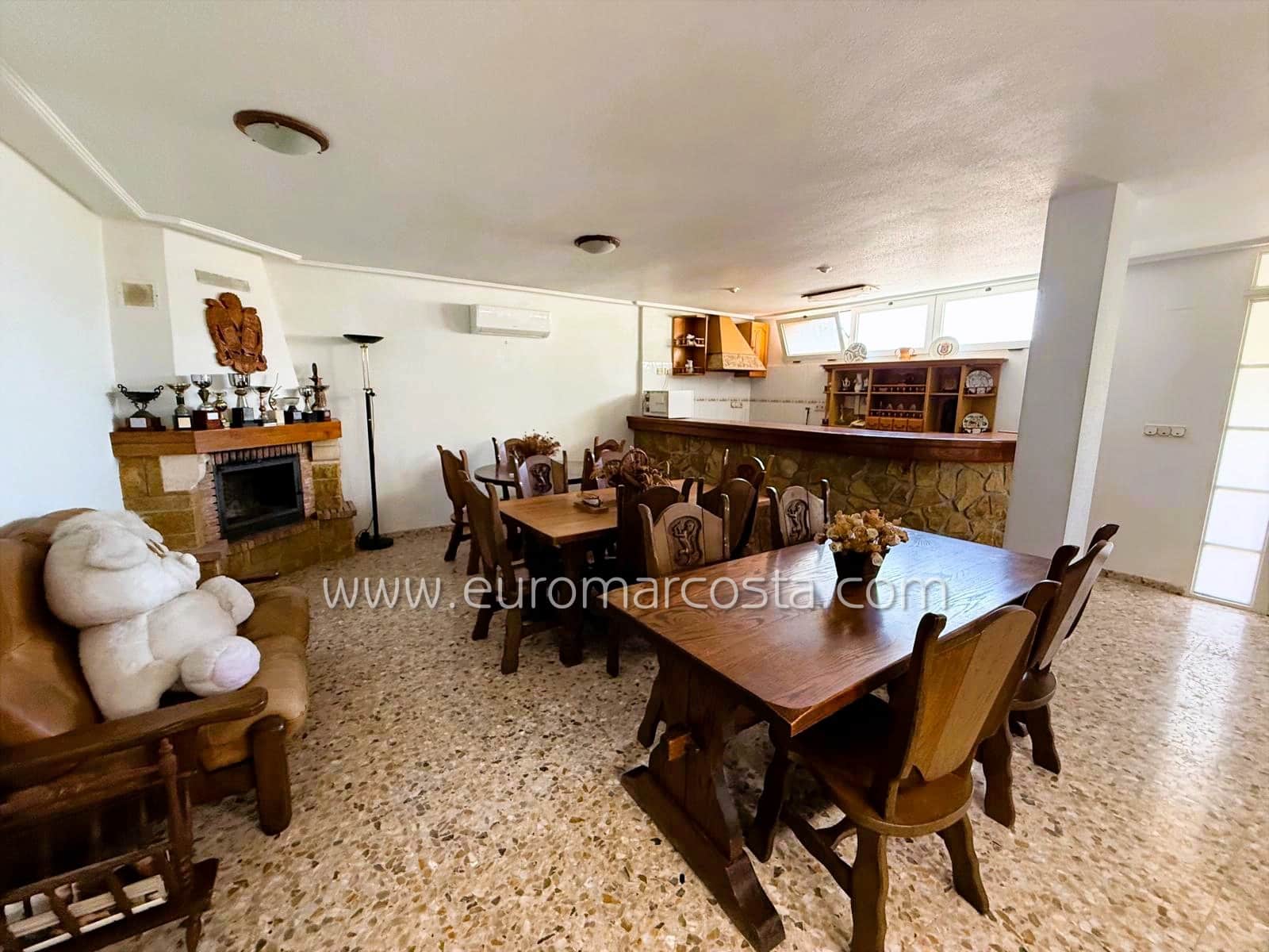 7 soverom Villa til salgs i Santa Pola med svømmebasseng garasje - € 1 480 000 (Ref: 9394260)