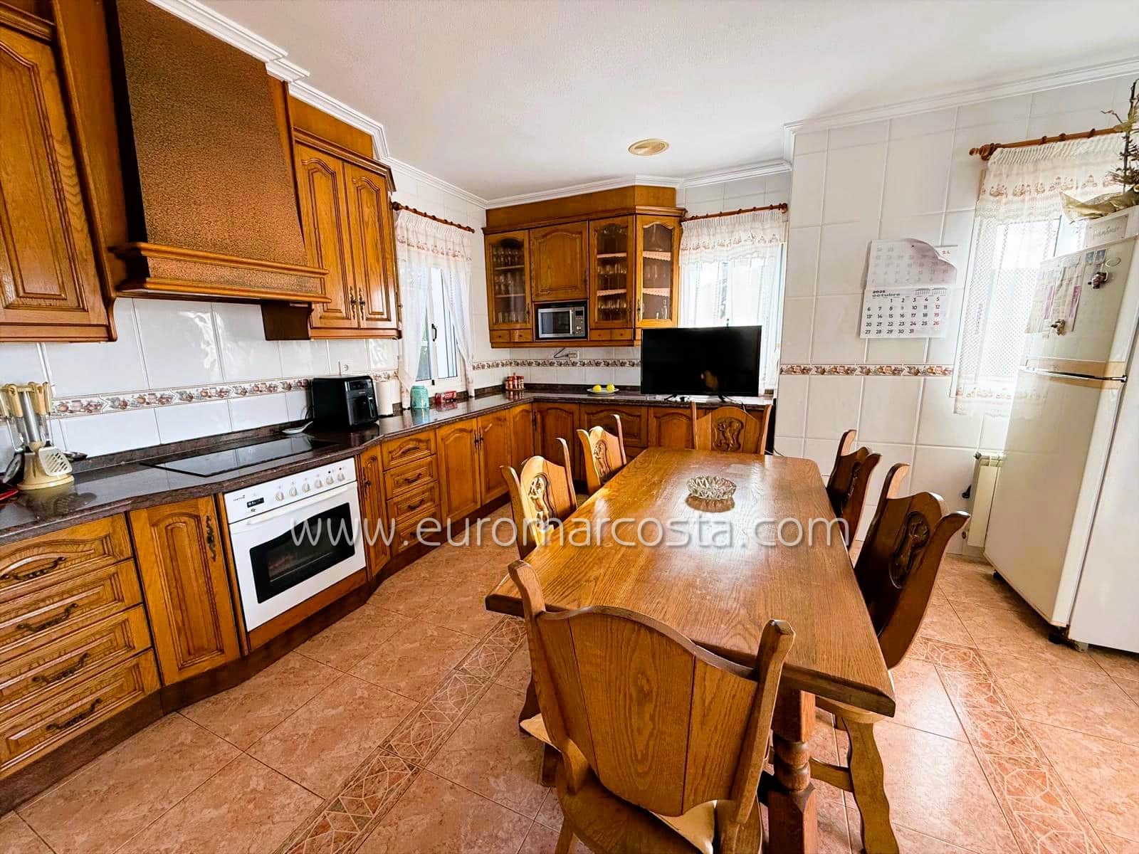 7 soverom Villa til salgs i Santa Pola med svømmebasseng garasje - € 1 480 000 (Ref: 9394260)