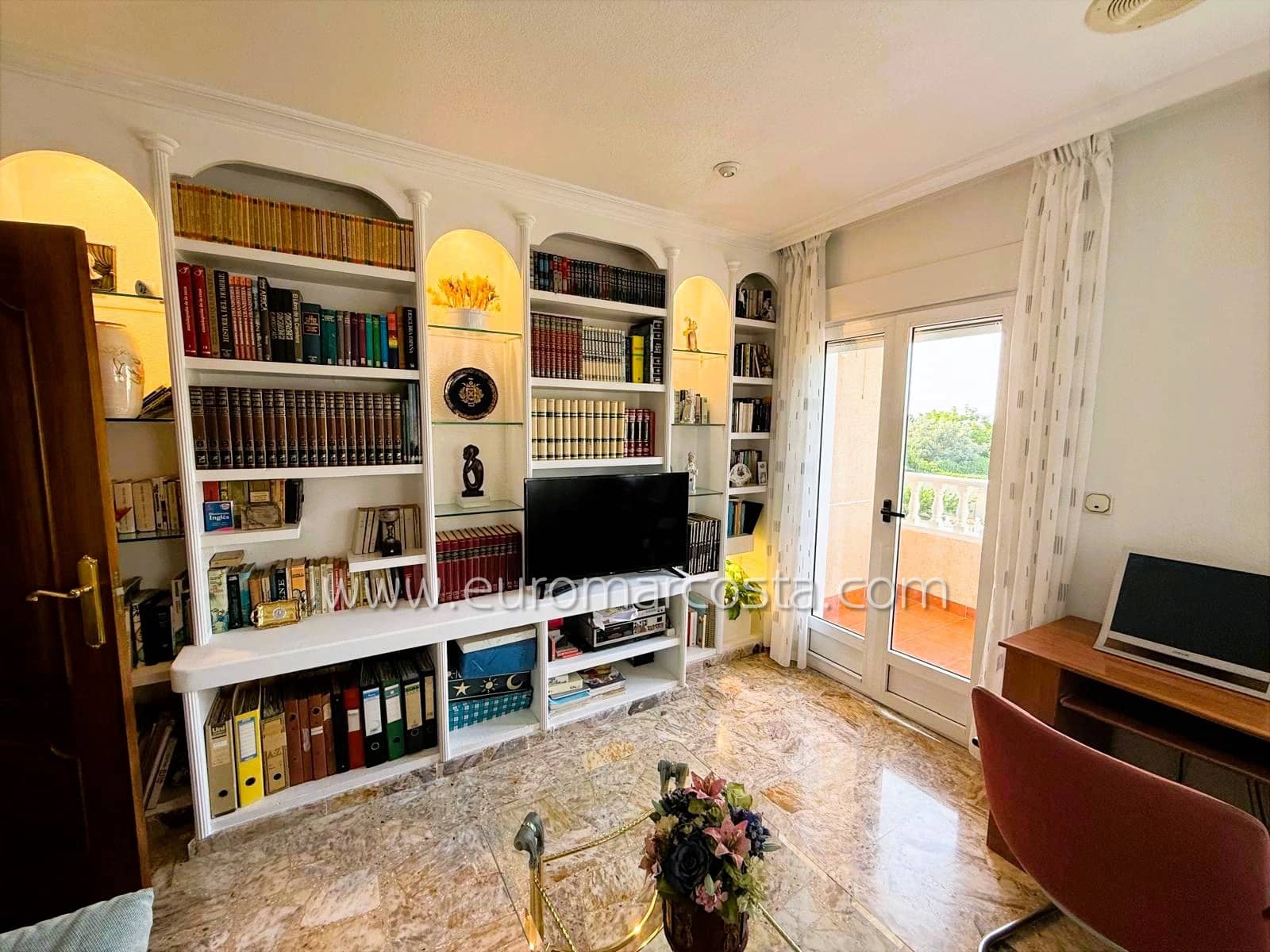 7 soverom Villa til salgs i Santa Pola med svømmebasseng garasje - € 1 480 000 (Ref: 9394260)