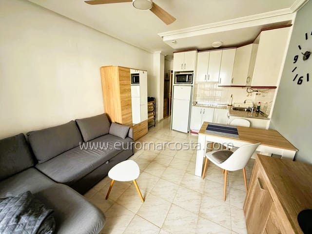 Yksiö myytävänä paikassa La Mata, Torrevieja mukana uima-altaan - 95 000 € (Ref: 9397875)