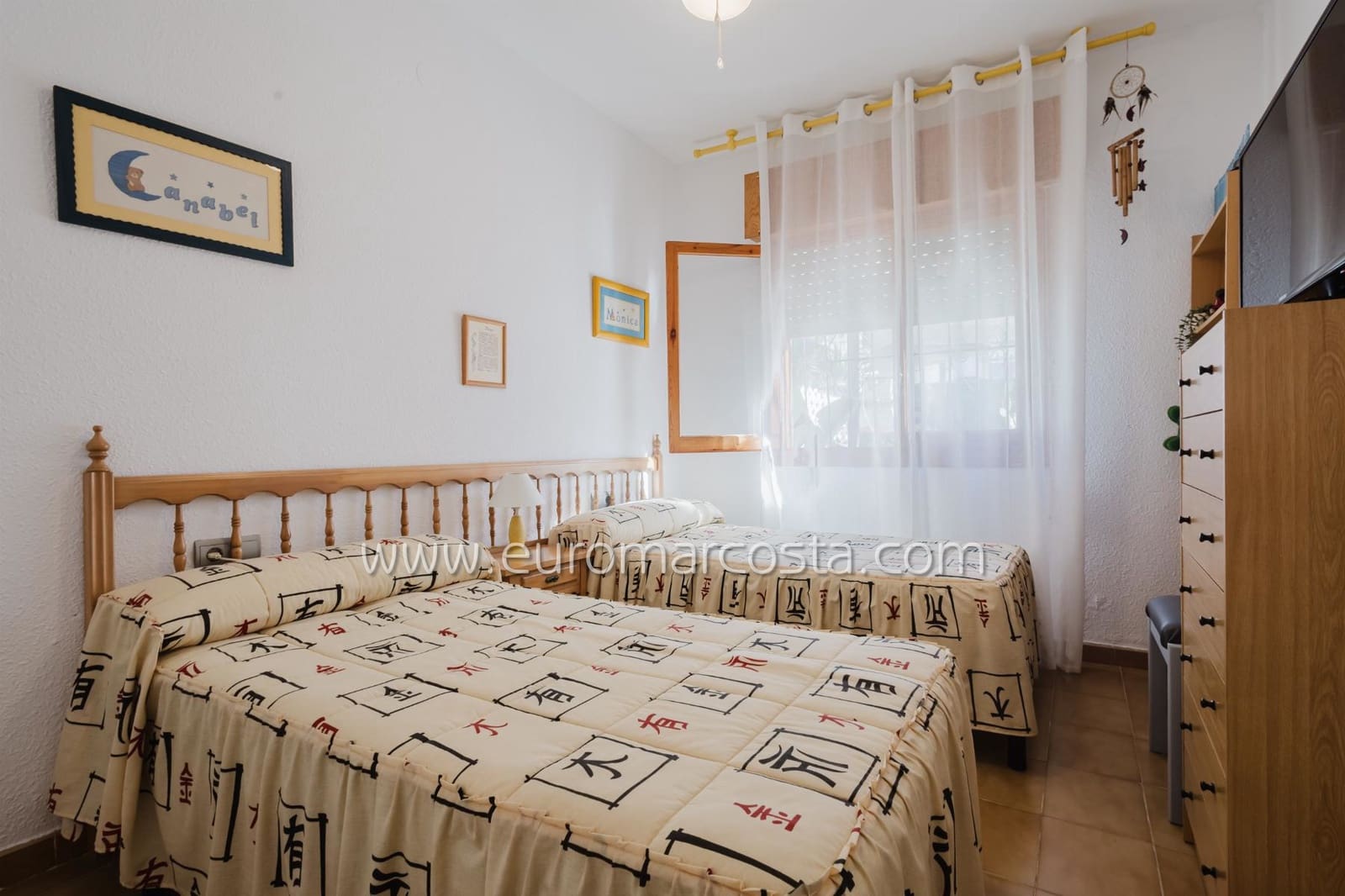 3 quarto Bungalow para venda em Torrevieja com piscina - 185 000 € (Ref: 9404629)