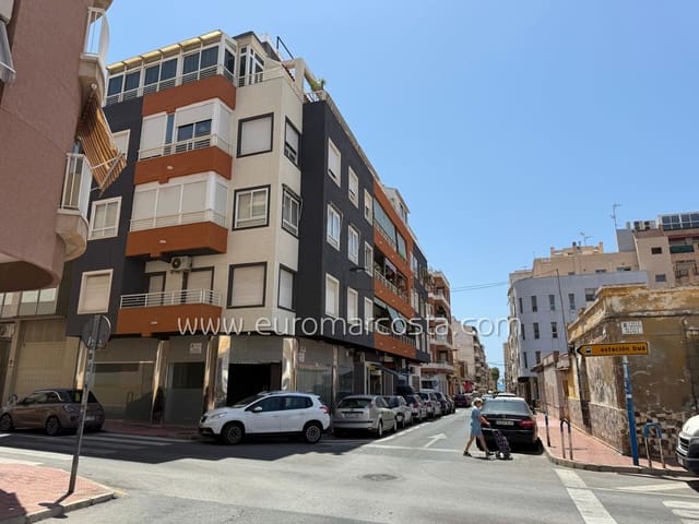 Local Commercial à vendre à Centro, Torrevieja - 240 000 € (Ref: 9412657)